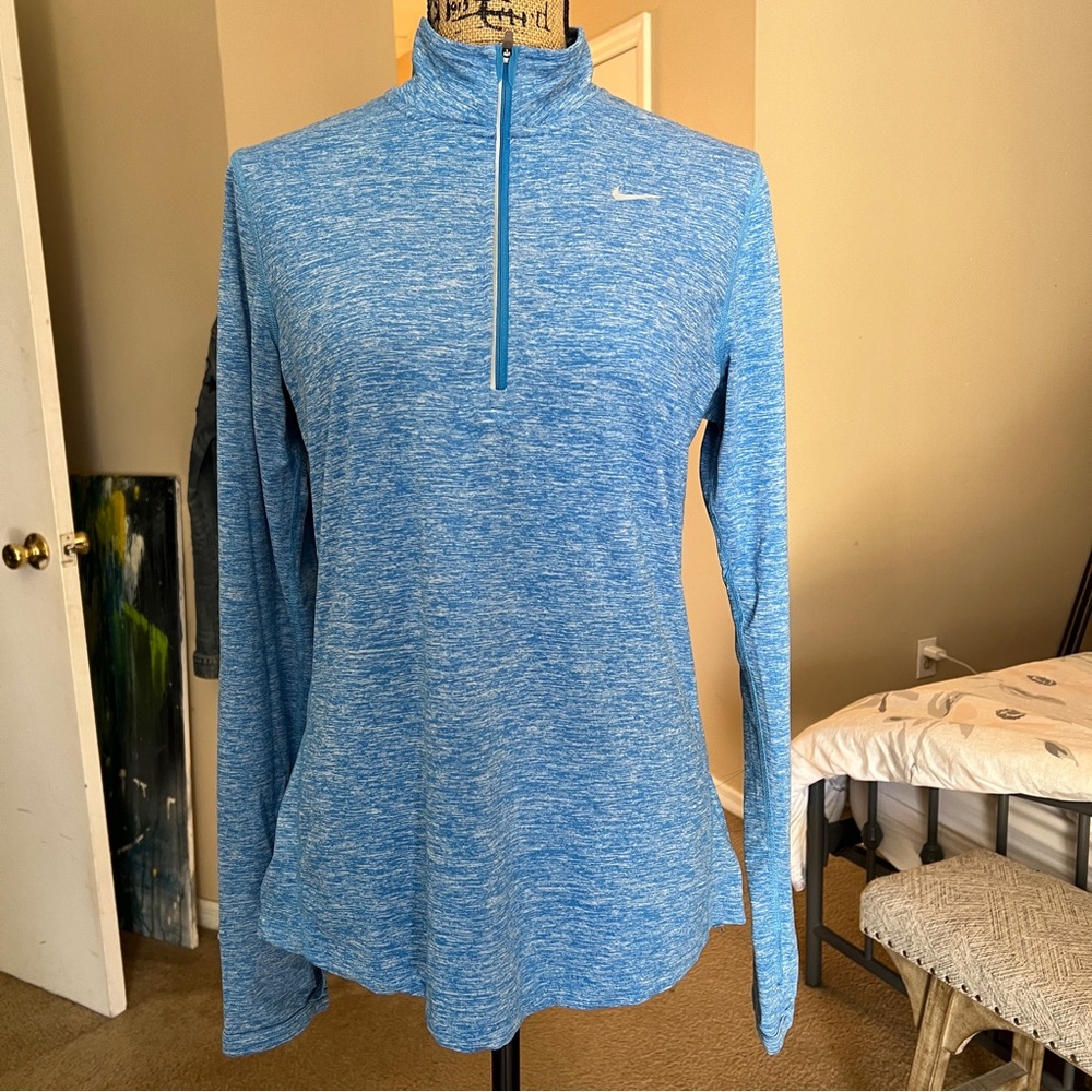 Nike Women's Blue Long Sleeve Top